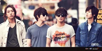 CN Blue Puncaki Chart Oricon di Jepang