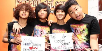 Coboy Junior Bawa Pulang Piala Duo/Grup Anak-Anak Terbaik AMI Awards 2013