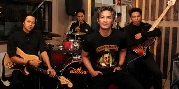 Comeback, Marvells Selektif Pilih Label Rekaman