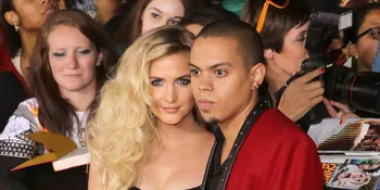 Congrats! Ashley Simpson - Evan Ross Resmi Bertunangan