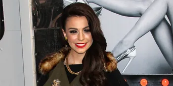 Congrats! Cher Lloyd - Craig Monk Resmi Menikah