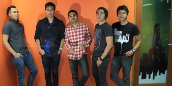 Cooling Down di Musik, Personel Lyla Jualan Baju di Tanah Abang
