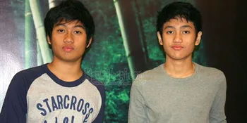 Cover Lagu Iwan Fals, The Finest Tree Dipuji Para Fans!