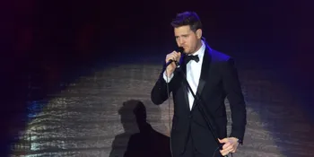 Cover 'This Love' Milik Maroon 5. Michael Buble Tampil Ciamik!