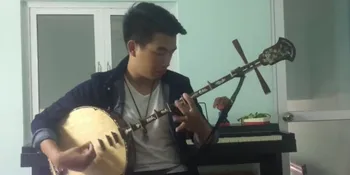 Cover 'We Dont Talk Anymore', Cowok Ini Hadirkan Nuansa Oriental!