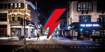 Crowdfunding Untuk Patung Memorial David Bowie di Inggris Gagal