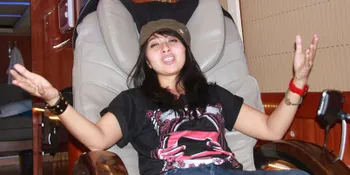 Chua Kotak Pemain Bass Paling Ngetop SCTV Music Awards 2013