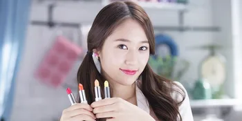 Cute Mempesona, Krystal fx Makin Bikin Jatuh Cinta