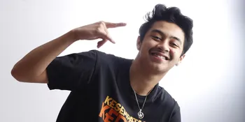 Dalami Peran Cowok Tengil di 'KESEMPATAN KEDUDA', Bastian Steel Tak Alami Kesulitan