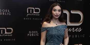 Datang ke Konser Putih Bersatu Bikin Manohara Odelia Bangga dengan Macet