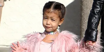 Datang ke Ultah Anak Tyga, North West Pakai Lipstik Kylie Jenner