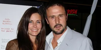 David Arquette dan Courteney Cox Resmi Cerai