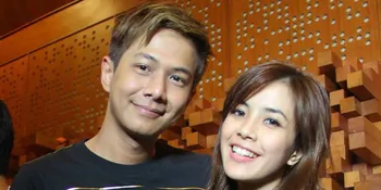 Delon Berikan Kado Gabungan ke Yeslin Tahun Depan