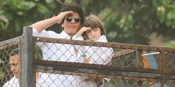 Demi AbRam, Shahrukh Khan Menjelma Jadi Spider-Man Dadakan