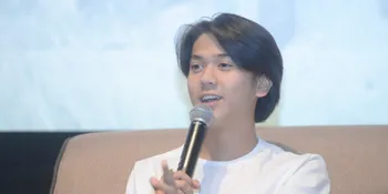 Demi 'BUMI MANUSIA', Iqbaal Ramadhan Ikhlas Dipukul - Ditampar Sutradara