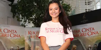 Demi Film, Adipati - Eriska Rein Naik Turun Tembok Besar Cina