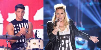 Demi Lovato - Nick Jonas Kolaborasi Bareng di Teen Choice Awards 2013