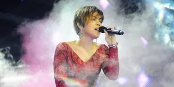 Demi Tuhan, Novita Dewi Rampok X Factor Indonesia