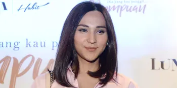 Dena Rachman, Bicara Soal Ketertarikannya Pada Tas Branded