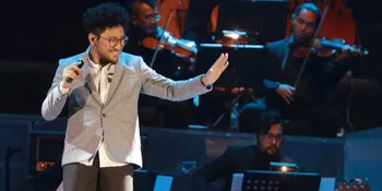 'Dengarkan Curhatku' Versi Kunto Aji, Jazz Santai Yang Asik Abis