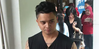 Derby Romero Lebih Hitam dan Bertato