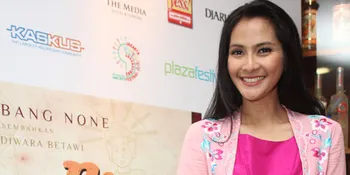 Desember, Maudy Koesnaedi Gelar Teater Topeng Betawi