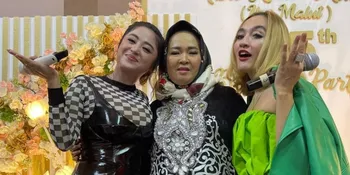Dewi Perssik Hadir di Perayaan Ulang Tahun Sultan Pangkal Pinang, Dibayar Hingga Ratusan Juta Rupiah!