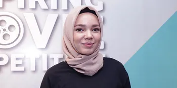 Dewi Sandra Akui Mantan Bintang Film Panas Ini Inspirasi Saat Hijrah