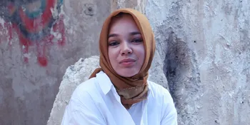 Dewi Sandra Jadi Relawan Korban Banjir, Nggak Pamer di Sosmed