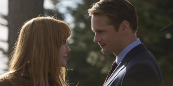 Nicole Kidman Cium Bibir Alexander Skarsgard di Hadapan Suami dan Publik