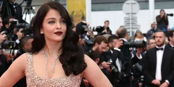 Dianggap Rusak Otak Remaja, Poster Aishwarya Dicekal di Malaysia