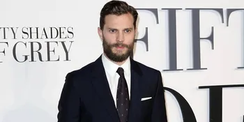 Dibayar 19 M, Jamie Dornan Buka-Bukaan di Sekuel 'FIFTY SHADES'?