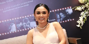 Yuni Shara Dibully Netizen Karena Pakai Baju Ulos Strapless, Ia Balas Dengan Santun