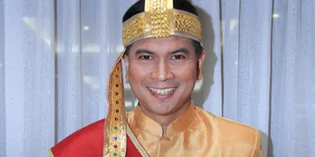 Didampingi Istri, Ramadan Khrisna Mukti Makin Berseri