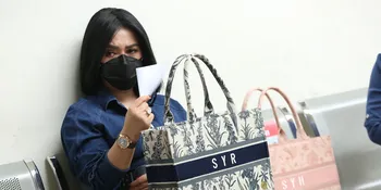 Didampingi Kuasa Hukum, Syahrini Berharap Tersangka Pemfitnah Dirinya Dapatkan Vonis