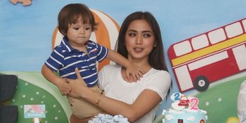 'Didekati' Pangeran Harry, Jessica Iskandar: Aku Belum Mau