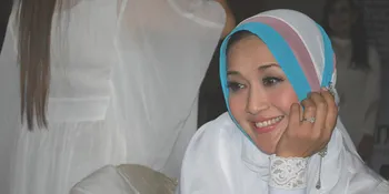 Didik Anak, Paramitha Rusady Tak Belikan Gadget Mahal