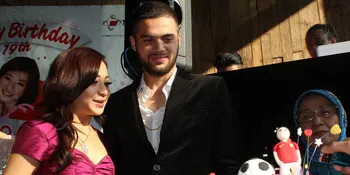 Diego Bercambang, Nikita Willy Bangga