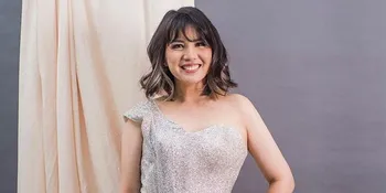 Dietnya Sukses, Tya Ariestya Pamer Celana yang Dulunya Sempit Kini Makin Kedodoran