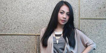 Digosipkan Sudah Melahirkan, Kezia Posting Foto Berjemur di Pantai