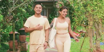 Diisukan Putus Usai Rayakan Ultah, Awkarin Tulis Pesan Selamat Tinggal ke Sabian Tama