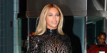 Dikabarkan Hamil, Beyonce Malah Nekat Minum Alkohol