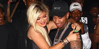Dikabarkan Putus, Tyga Minta Mobil Ferrari 4 M Kylie Jenner?