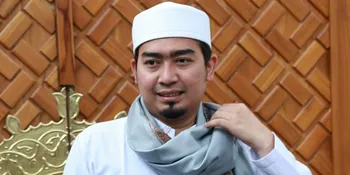 Dikeroyok, Mobil Ustaz Solmed Penyok Dipukul Benda Tumpul