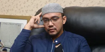 Dikunjungi Sang Ibu, Ini Pesan Sandy Tumiwa Dari Dalam Tahanan