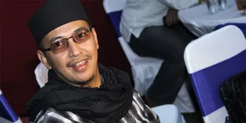 Dilelang Untuk Pugar Masjid di Bali, Peci Uje Laku Rp. 62,5 Juta