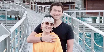 Disebut Bakal Banyak Masalah, Paranormal Ini Sebut Rumah Tangga Syahrini dan Reino Barack Tidak Kokoh