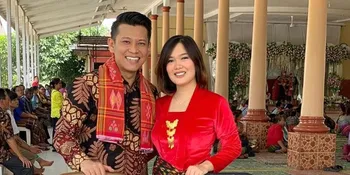 Disebut Boris Bokir Mantan Istri, Irma Purba Nangis Ungkap Kondisi Rumah Tangganya