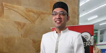 Disebut Nikah Modal Harta Gono-Gini, Ini Jawaban Sandy Tumiwa