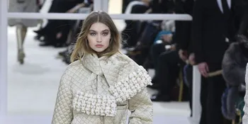 Disindir Haters, Gigi Hadid 'Tampar Balik' Dengan Elegan